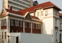 Businessman Chapfika dies at govt offices