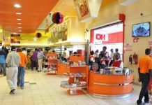 Lockdown: Zimbabwean shops runs out of food