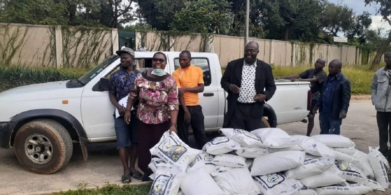 Hundreds Caught Smuggling Goods From South Africa