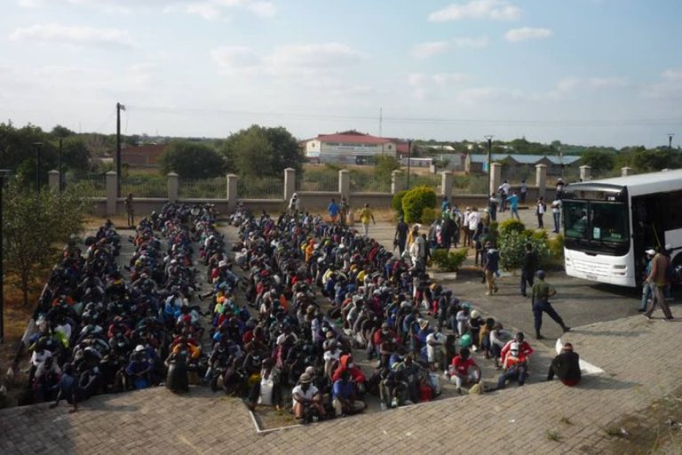 Zimbabweans unhappy with arrival of Lindela repatriation group