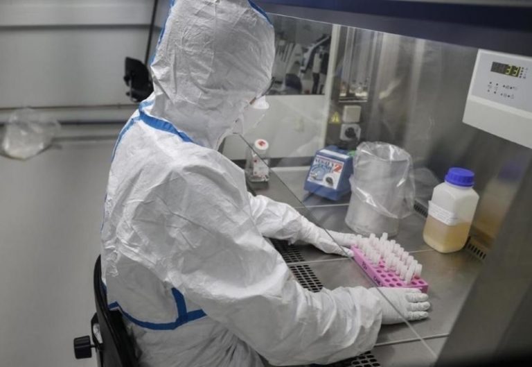 Covid: China’s Sinovac vaccine trial halted in Brazil