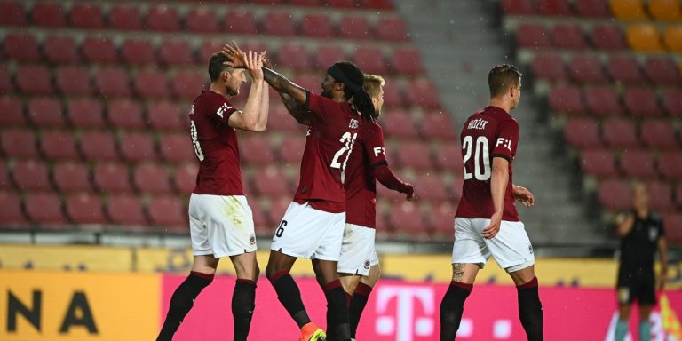 Costa Nhamoinesu back in Sparta first XI