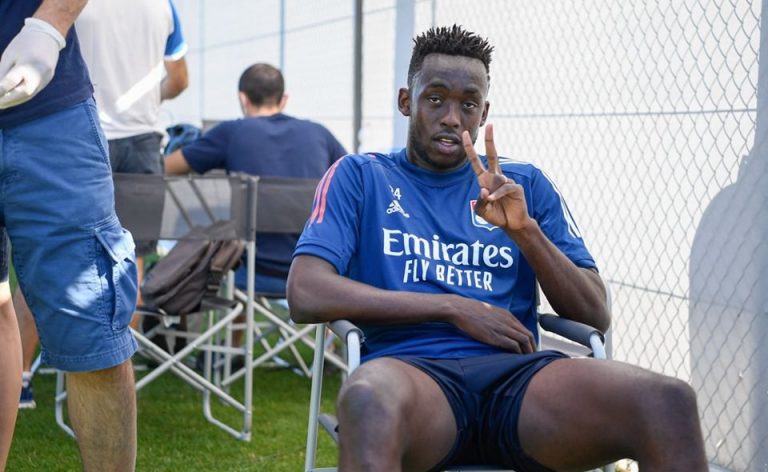 Kadewere’s competitive debut at Lyon delayed