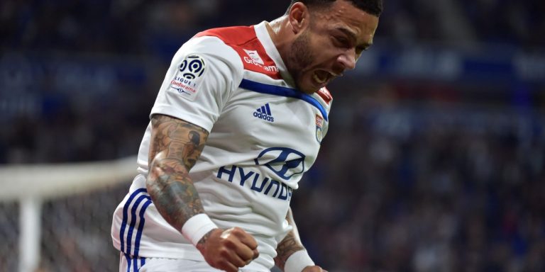 Window of oppurnity for Tino as Depay edges closer to Barcelona move