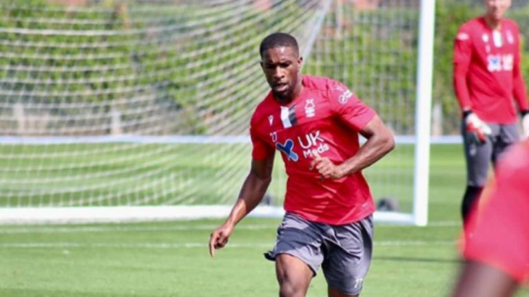 Nottingham retain faith in returning Darikwa as club is set to sell two right-backs