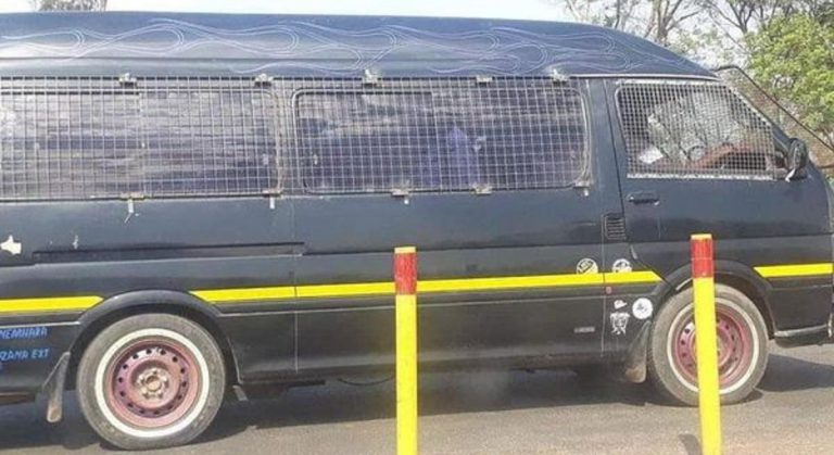 Police Warn ‘Maskless’ Drivers ‘Cramming’ Passengers In Kombis