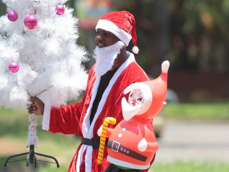 Low-Key Christmas Celebrations As Zimbabweans Cut Spending Amid Pandemic