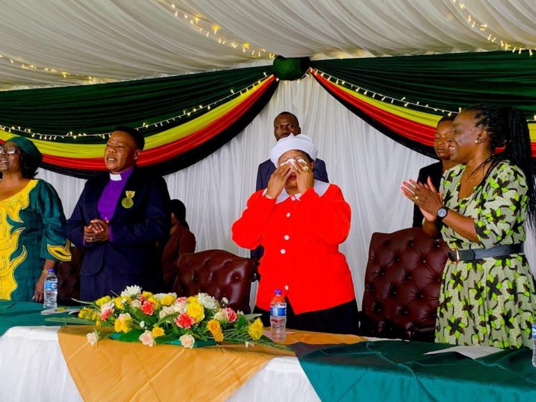 ‘Mother Of The Nation’ Auxillia Mnangagwa Calls For 3 Days Of Prayer & Fasting Against Corona