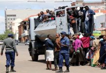 COVID-19 Lockdowns Worsen Hunger In Zimbabwe’s Urban Areas COVID-19 Lockdowns Worsen Hunger In Zimbabwe’s Urban Areas