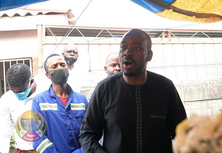 Police “Harass” Mourners To Block Chamisa From Attending Funeral