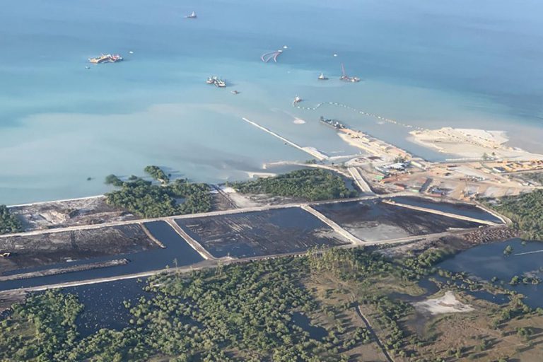 Total Suspends $20 Billion Mozambique LNG Project Indefinitely