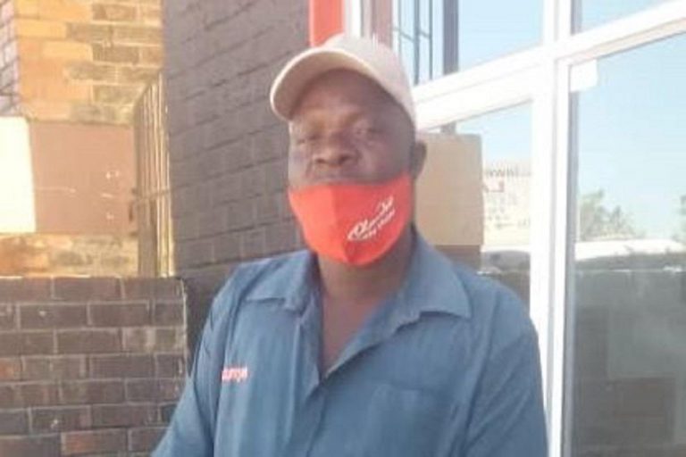Magistrate Acquits MDC Activists Over Chamisa Face Masks