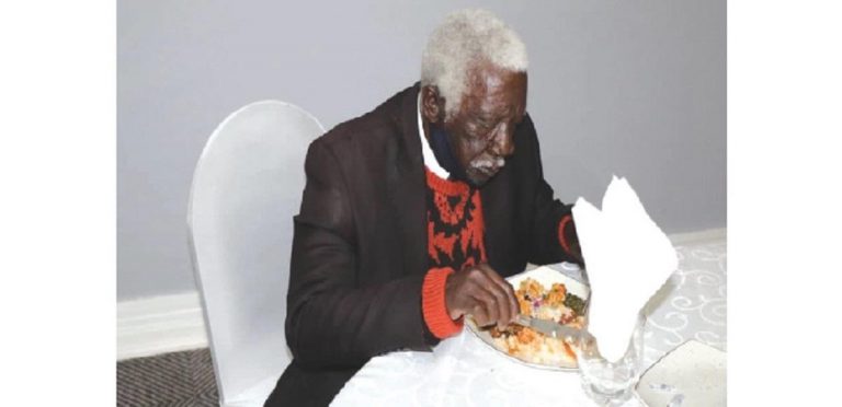 Veteran Journalist Saul Gwakuba Ndlovu Has Died
