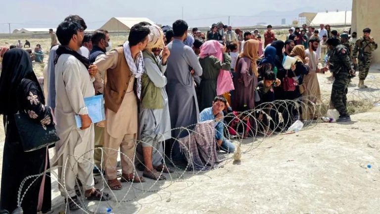 90 Afghans, 13 U.S. Troops Killed In Kabul Attack