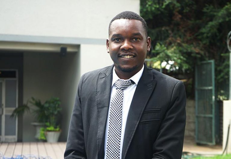 Chamisa’s Youths, 10 Journalists Arrested Over ZEC Meeting