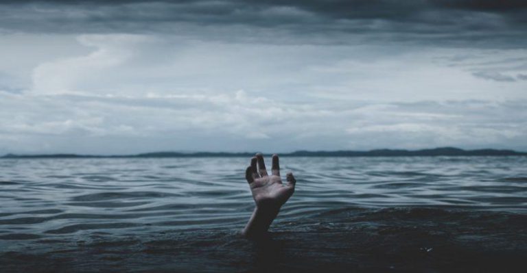 8 ‘Prophets’ Drown While Retrieving ‘Holy Stick’
