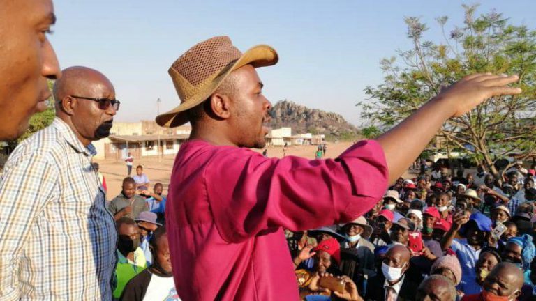 Chamisa Evades Road Blocks To Penetrate ZANU PF Stronghold