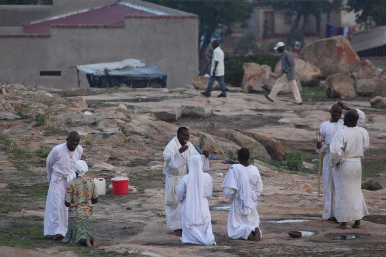 Apostolic Sect Pledges To Vote For ZANU PF