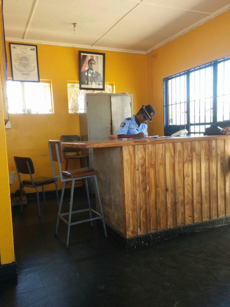 Man Loses Car To Thieves At Kwekwe Lodge