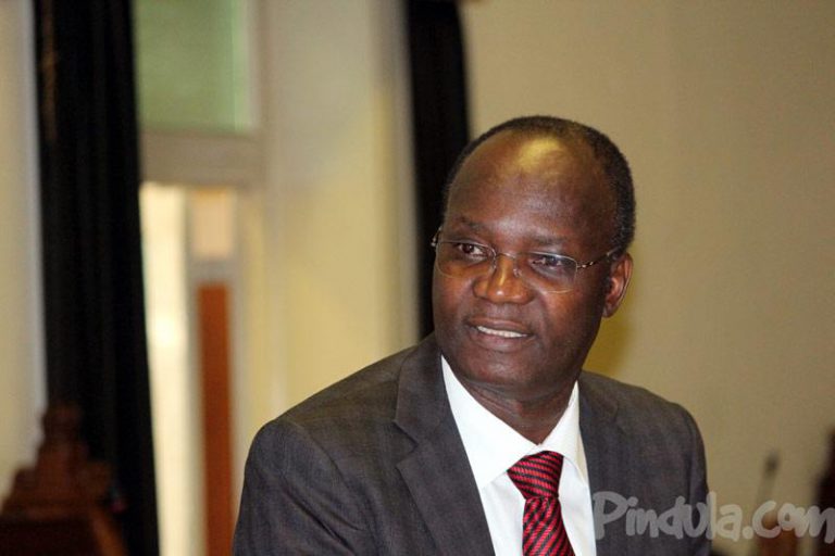 Jonathan Moyo Castigates ‘Immature’ And ‘Intolerant’ MDC Alliance ‘Cultists’