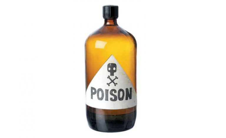 Kwekwe Dan Drinks Lethal Poison At In-laws’ House Over Wife’s Infidelity