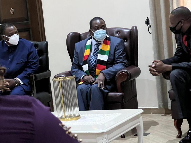 Mnangagwa Commends UFIC For Embracing Vaccination Against COVID-19
