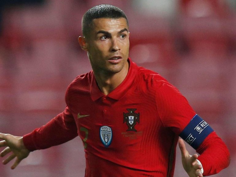 EPL: Ronaldo returns to training after son’s death ahead of Arsenal vs Manchester United