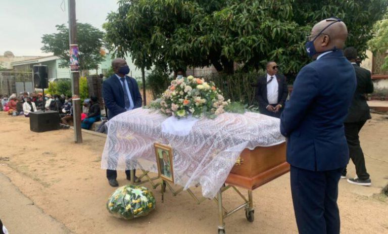 “Govt, Corporates Should Support Artistes While They Are Still Alive”