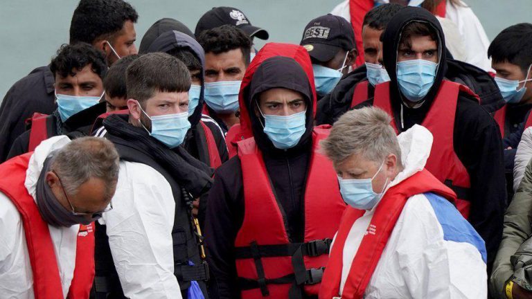 UK Court Allows Flight To Take Asylum Seekers From UK To Rwanda To Proceed