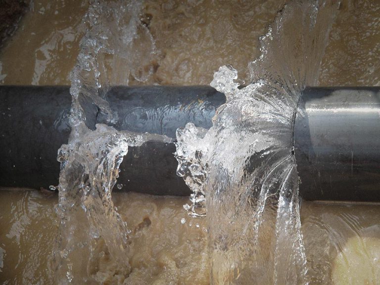 Five ZINWA Employees Suspended For Illegal Water Connections