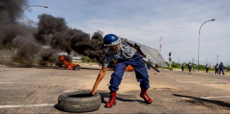 Economic And Market Analysts Warn Of Impending Civil Unrest In Zimbabwe