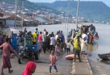 Nigeria: Boat Carrying 85 People Capsises In Flooded River Nigeria: Boat Carrying 85 People Capsises In Flooded River