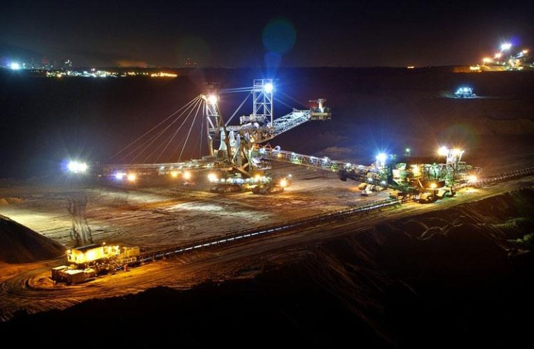 Zimbabwe Miners Building Own Power Amid Prolonged Blackouts