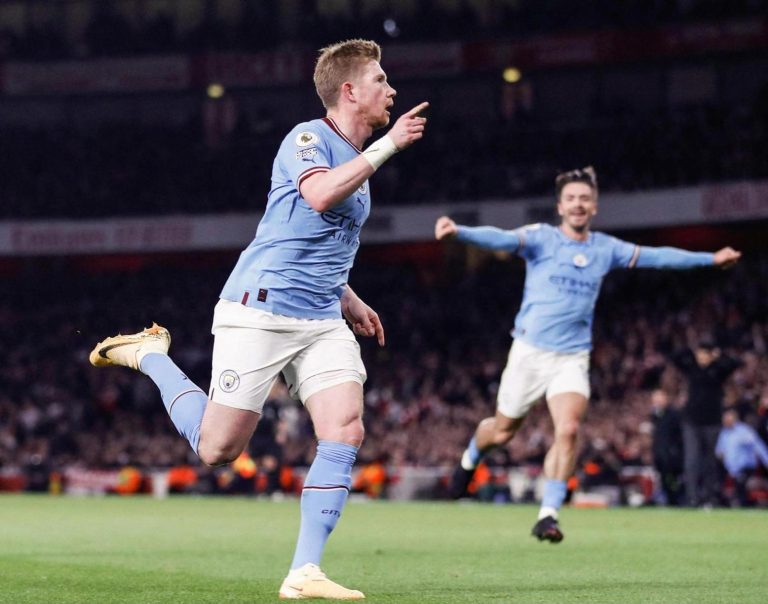 Man City Beat Arsenal, Go Top Of The Premier League