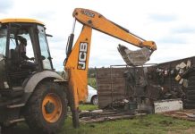 ZANU PF Official’s Family Evicted From Farm ZANU PF Official’s Family Evicted From Farm