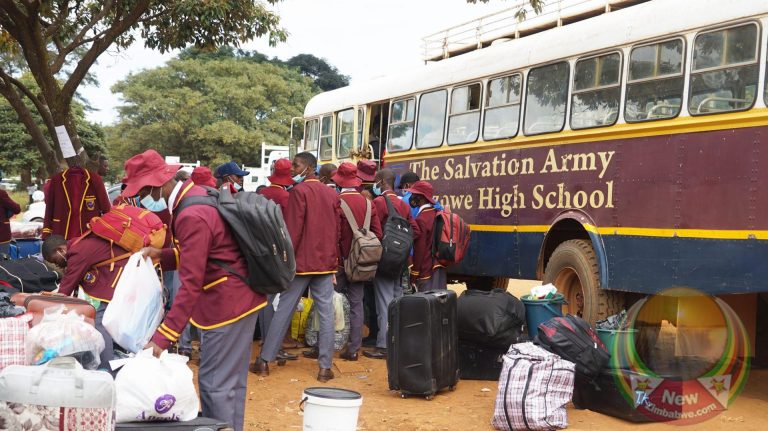Schools reopen as teachers promise crippling strike