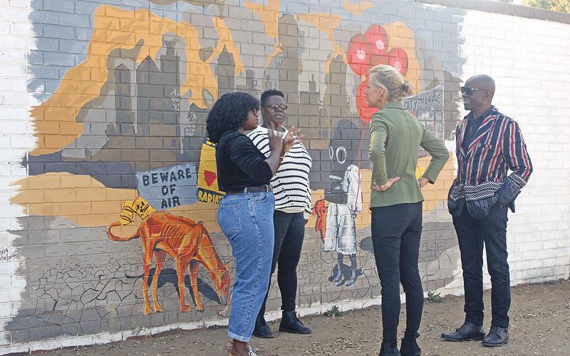 Mushakwe paints grim mural to warn about climate change Mushakwe paints grim mural to warn about climate change