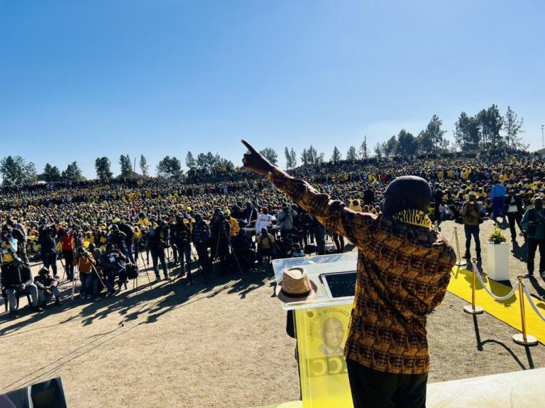 Chamisa bemoans move to bar Kasukuwere from upcoming polls, says he wanted to beat both him, Mnangagwa