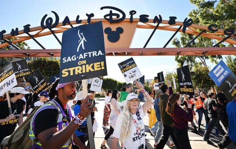 'Perseverance pays off:' Hollywood actors strike ends after 118 days