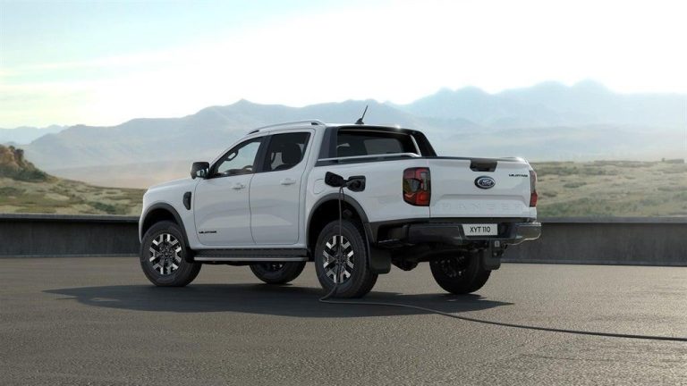 Ford to build hybrid Ranger bakkie in SA, but only for export – for now