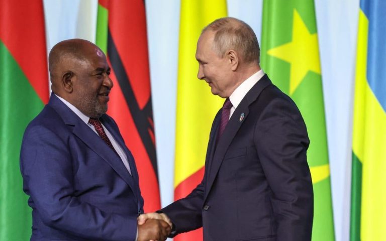 Russia woos Africa with free grain, fertilizer research funding