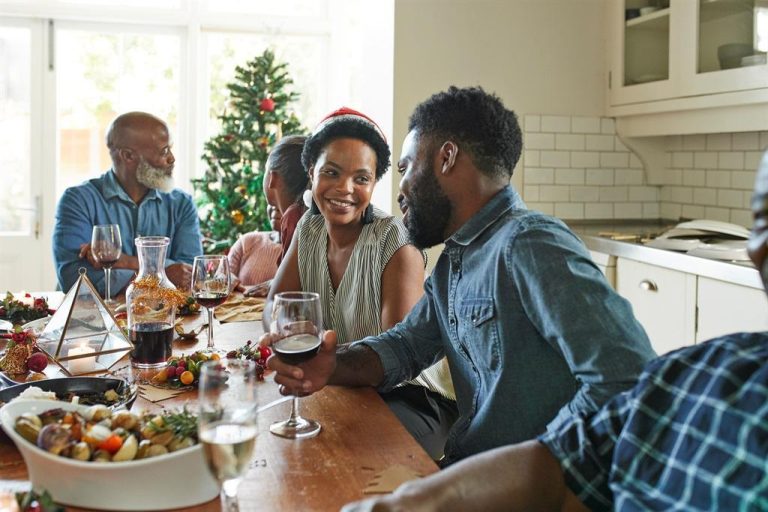 Going home for the holidays? How to navigate conflict and deal with difficult people