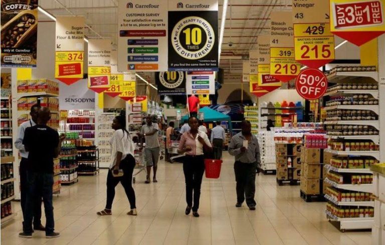 Business and Economists Bemoans Exchange Rate Manipulation and Price Controls