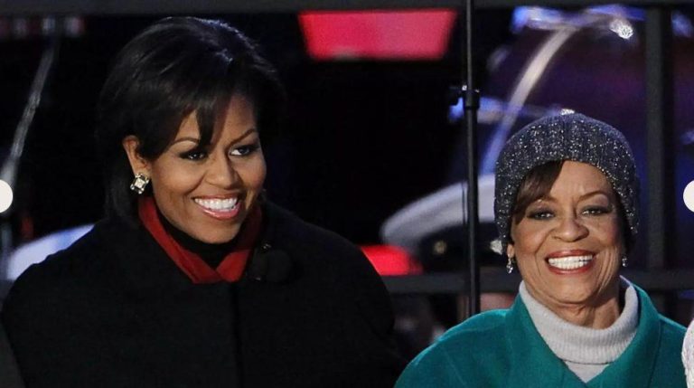 Michelle Obama’s mother, Robinson is dead