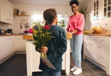 Cool to be kind: Renew your belief in humanity with these uplifting stories of generosity Cool to be kind: Renew your belief in humanity with these uplifting stories of generosity