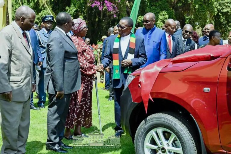 ZANU PF Bans "Chiwenga Loyalists" From Attending Party Meetings