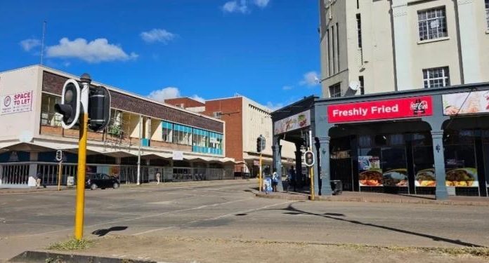 Current Scenes from Bulawayo CBD as Police Dismiss Claims of Protests Amid Blessed Geza’s Call Current Scenes from Bulawayo CBD as Police Dismiss Claims of Protests Amid Blessed Geza’s Call