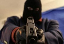 Zimbabwe in crisis: The rise of lawlessness Zimbabwe in crisis: The rise of lawlessness