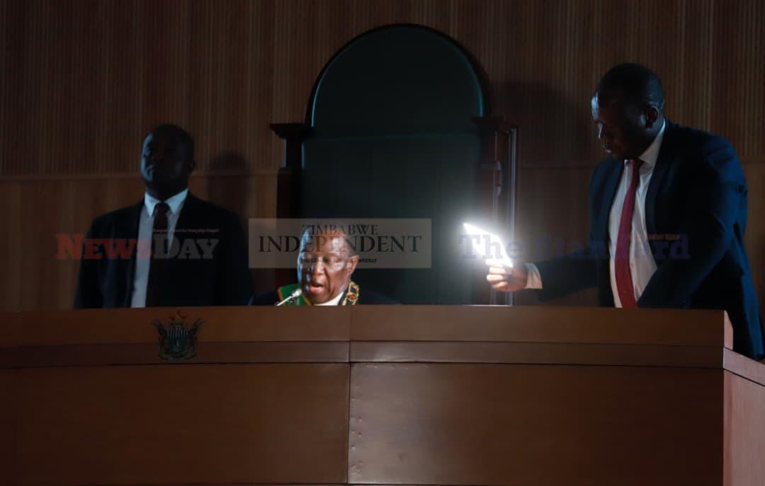 ED forced to read Sona in darkness ED forced to read Sona in darkness