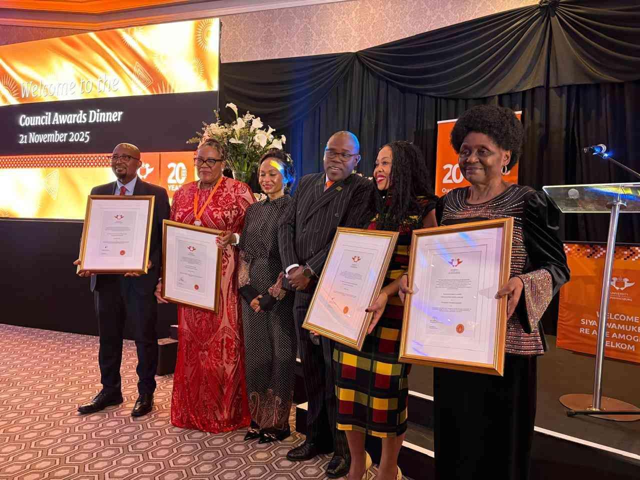 UJ honours trailblazing Zimbabwean Doctor UJ honours trailblazing Zimbabwean Doctor